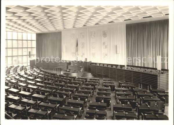 Bonn Rhein Plenarsaal im Bundeshau