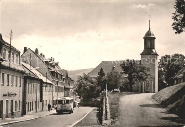 Gruenhain Erzgebirge Kirchenpartie Bus