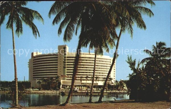 Miami Beach Resort Hotel Fontainebleau