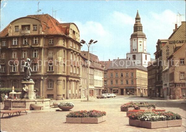 Doebeln Roter Platz Nikolaikirche