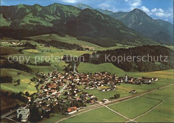 Altstaedten Fliegeraufnahme mit Sonnenkopf Nebelhor