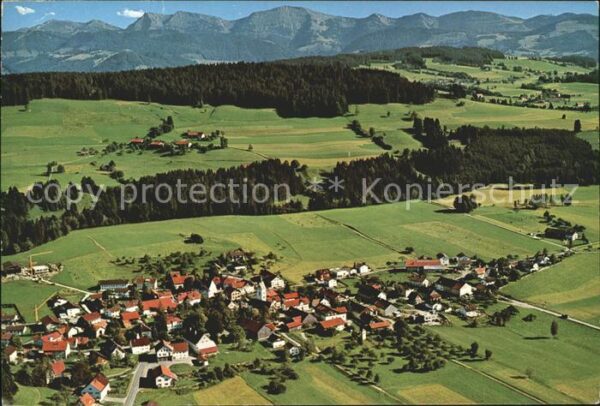 Ellhofen Allgaeu Fliegeraufnahme mit Nagelfluhkette