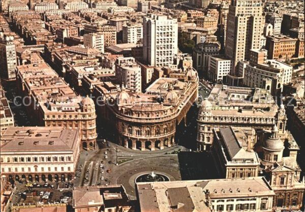 Genova Genua Liguria Ferrari Platz Wolkenkratzer