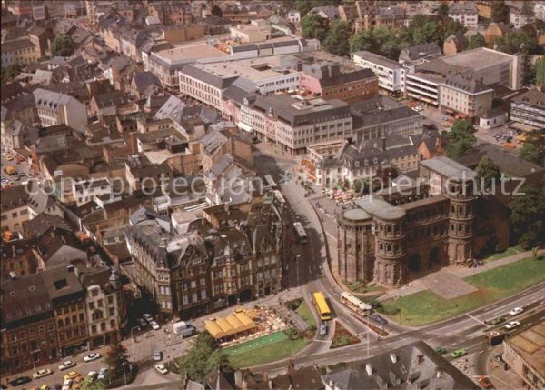 Trier Porta Nigra Schwarzes Tor Fliegeraufnah