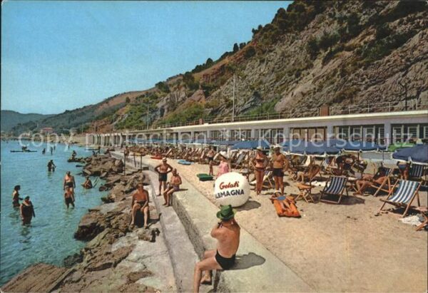 ALASSIO Savona Liguria IT Bagni La Scogliera del Ristorante Tosca