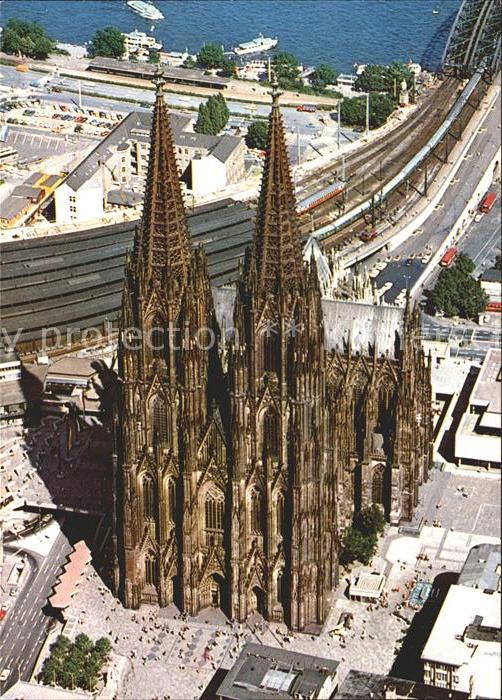Koeln Rhein Fliegeraufnahme Dom