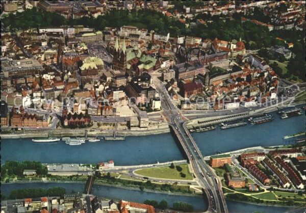 Bremen Fliegeraufnahme mit Dom