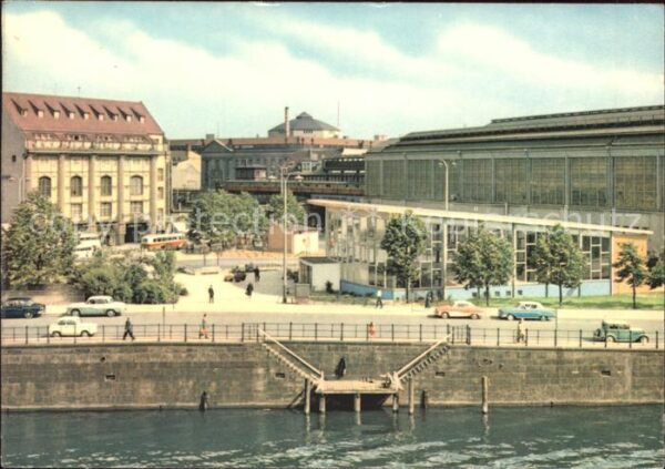 Berlin Bahnhof Friedrichstrasse