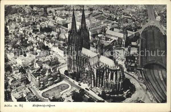 Koeln Rhein Fliegeraufnahme