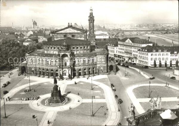 Dresden Theaterplatz Opernhaus Hotel Bellevue