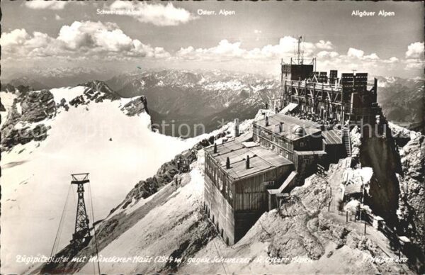 Zugspitze mit Münchener Haus