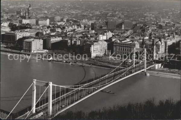 Budapest Fliegeraufnahme Elisabethbrücke