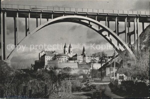 Veszprem Viadukt und Schloss