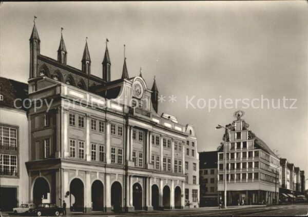 Rostock Rathaus mit Seemannshotel und Haus Sonn