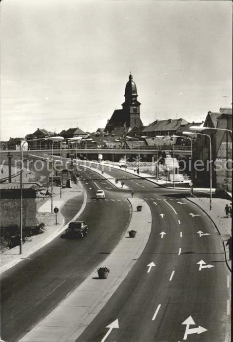 Waren Mueritz Kirche Bundesstrasse