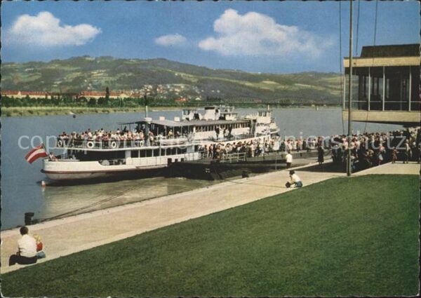 Motorschiffe Lind Donau DDSG-Anlegestelle