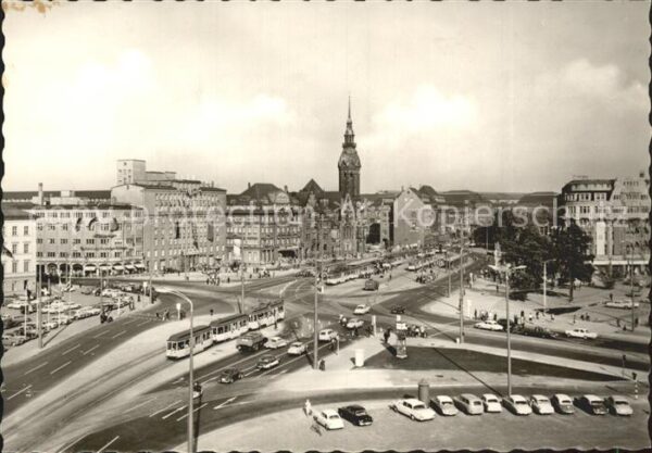 Strassenbahn Friedrich-Engels-Platz