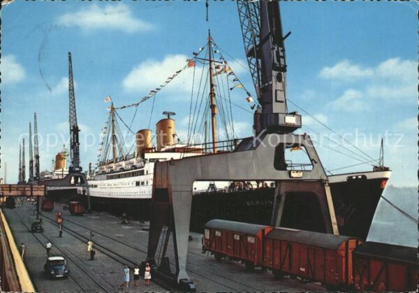 Dampfer Oceanliner MS Berlin Bremerhaven