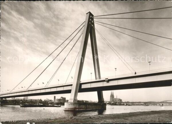 Bruecken Bauwerke Severinsbrücke Köln am Rhein