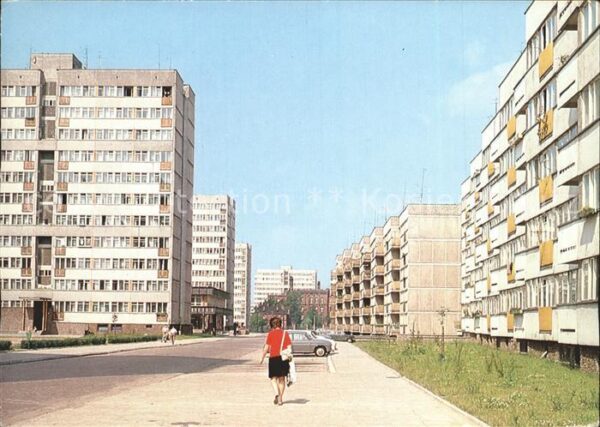 Wroclaw Osiedle mieszkaniowe Zachod ulica Krusz