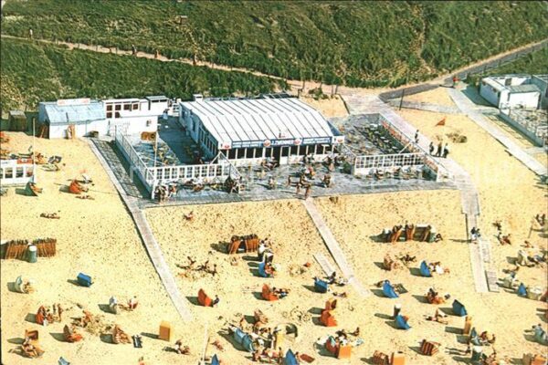 Zandvoort Holland Fliegeraufnahme Strandpaviljoen