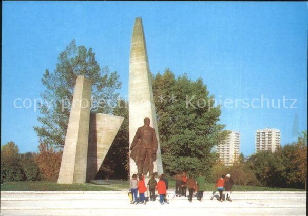 Dobritsch Tolbuchin Denkmal