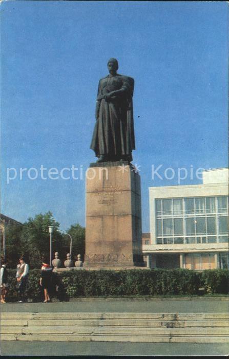Ordschonikidse Denkmal Chetagurow