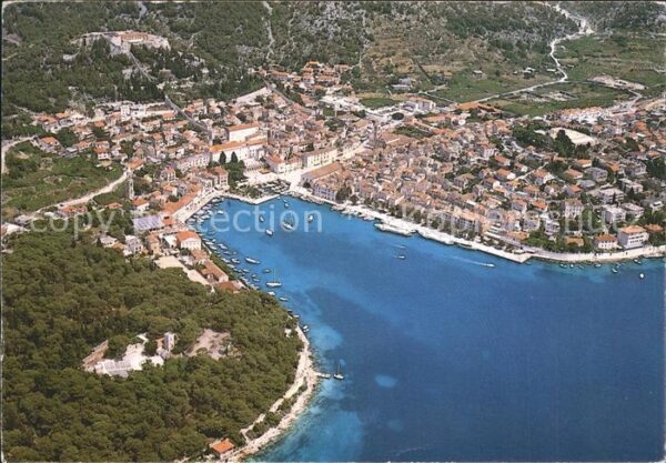 Hvar Fliegeraufnahme Hafen