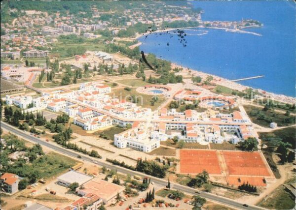 Budva Fliegeraufnahme Hotelkomplex Tennis