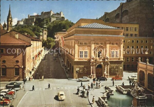 Salzburg Oesterreich Neues Festspielhaus Vorderfassade Fisch