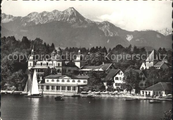Velden Woerthersee Schloss mit Mittagskoggel