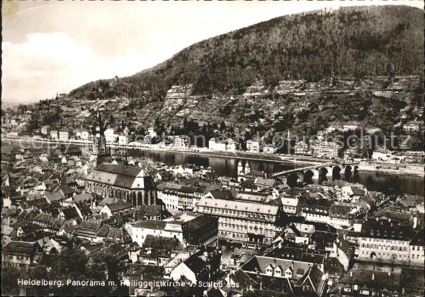 Heidelberg Neckar Panorama mit Heiliggeistkirche