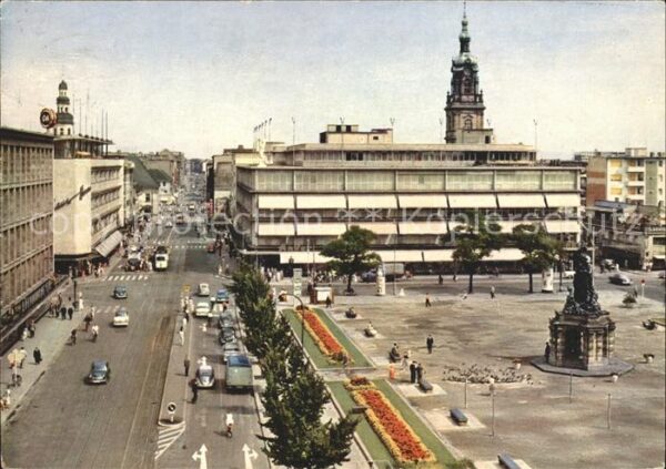 Mannheim Paradeplatz mit Kurpfalzstrasse