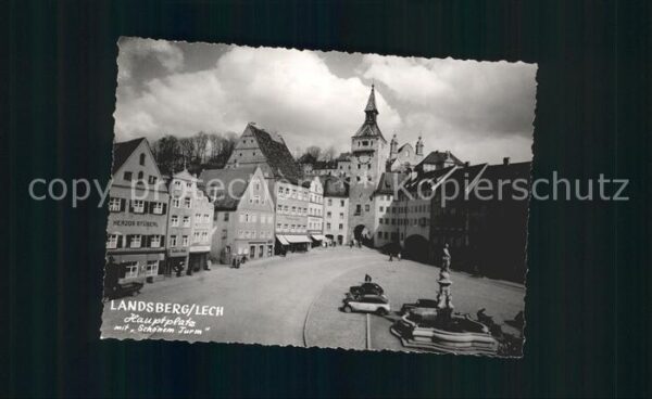 Landsberg Lech Hauptplatz mit Schönem Turm Brunnen