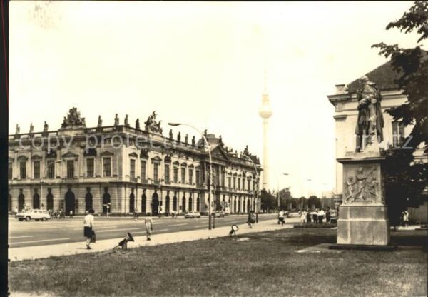 Berlin Unter den Linden Museum für Dt Geschich
