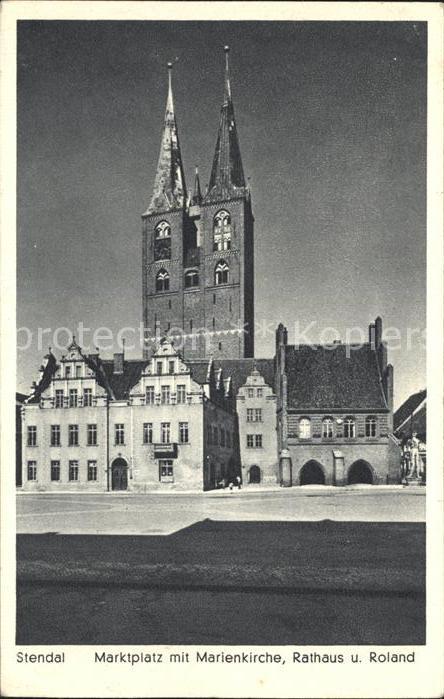 Stendal Marktplatz Marienkirche Rathaus Roland