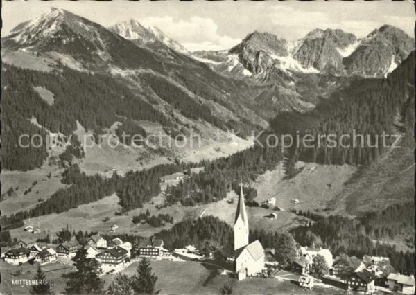 Mittelberg Vorarlberg Panorama mit Hammerspitze Schüsser Scha