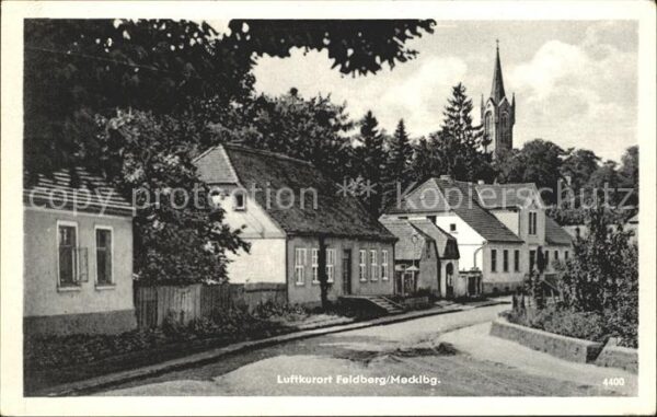 Feldberg Mecklenburg Strassenansicht