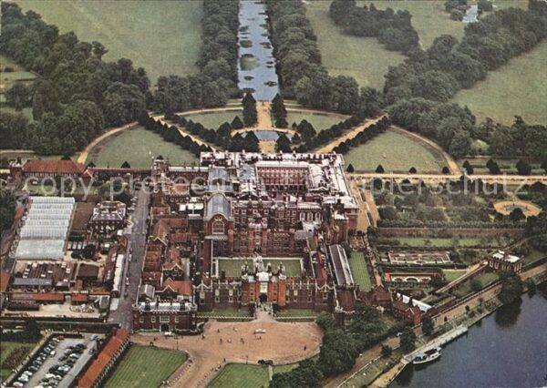 Middlesex Fliegeraufnahme Hampton Court Palace