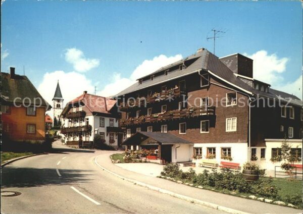 Altglashuetten Kurheim und Kirche