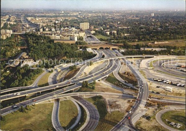 Berlin Bick vom Funkturm auf die Stadtautobahn