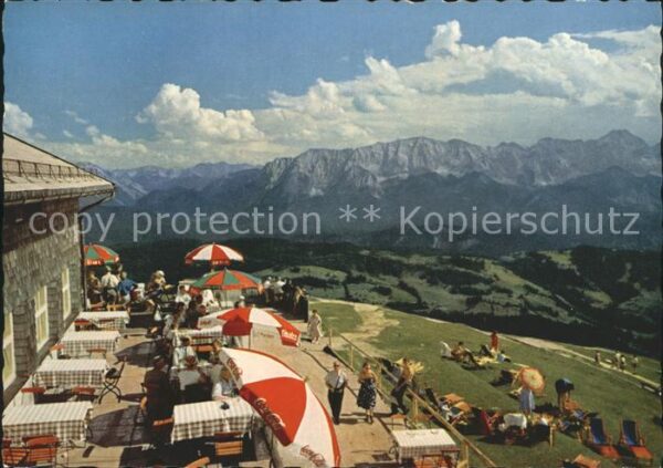 Garmisch-Partenkirchen Wankhaus Terrasse Tiroler Berge Wetters