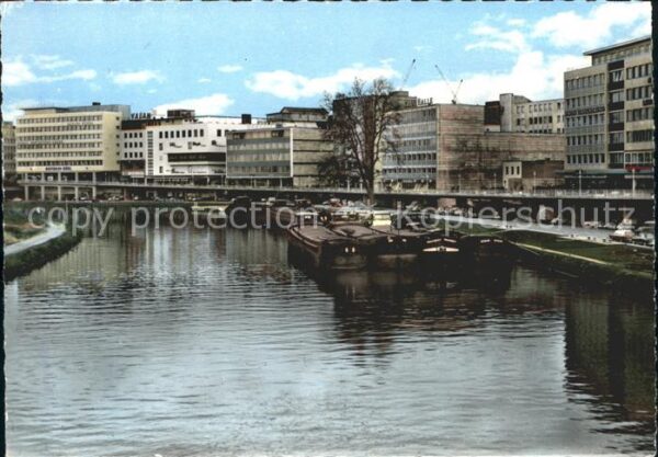 Saarbruecken Berliner Promenade Schiffe