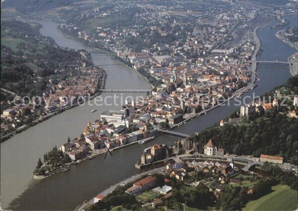 Passau Fliegeraufnahme mit Donau Inn und Ilz