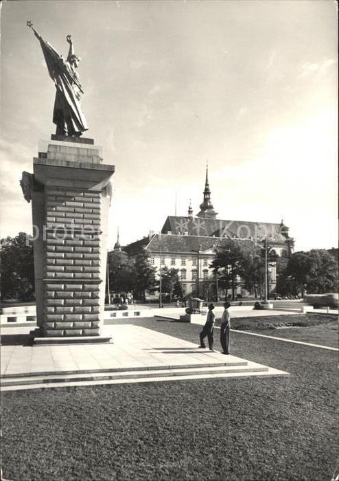 Brno Bruenn pomnik Rudoarmejcu namesti Rude armady