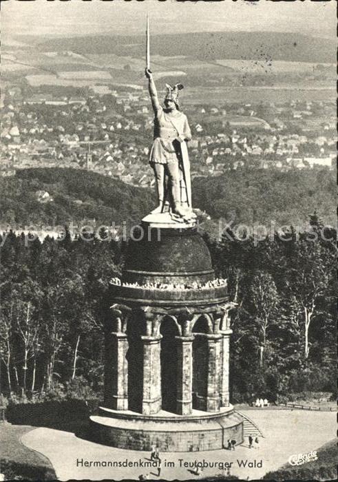 Hermannsdenkmal Teutoburger Wald Fliegeraufnahme
