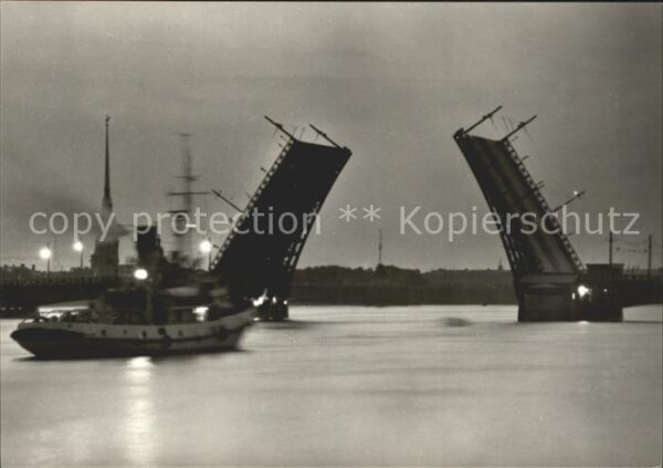 Leningrad St Petersburg Weisse Nächte Newa Brücke