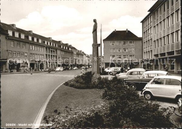 Dueren Rheinland Markt Mariensäule