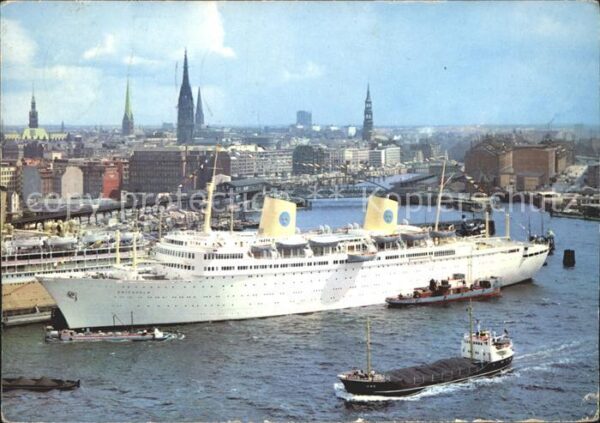 Faehre Ferry Bac Traghetto-- Hamburg Hafen