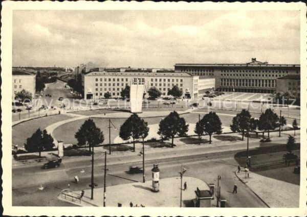 Berlin Platz Luftbrücke